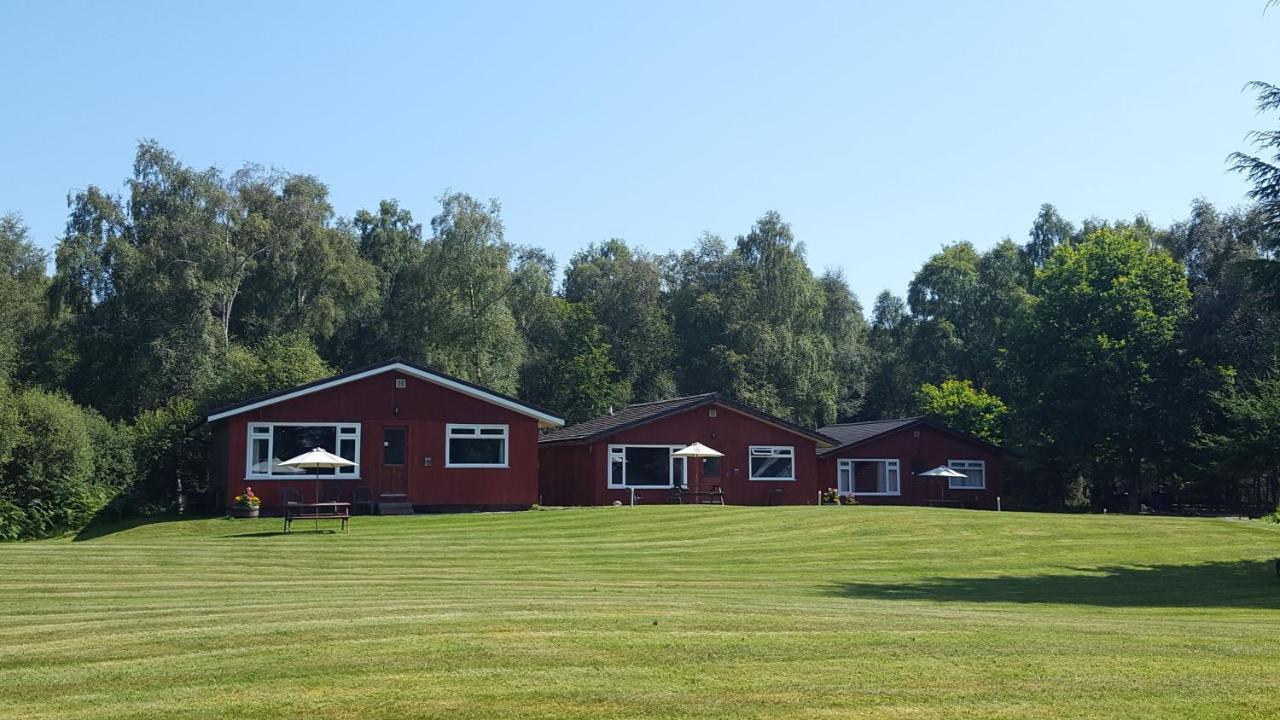 Torcroft Lodges Drumnadrochit Bagian luar foto