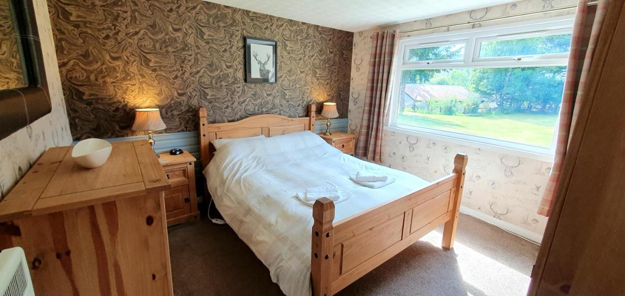 Torcroft Lodges Drumnadrochit Bagian luar foto