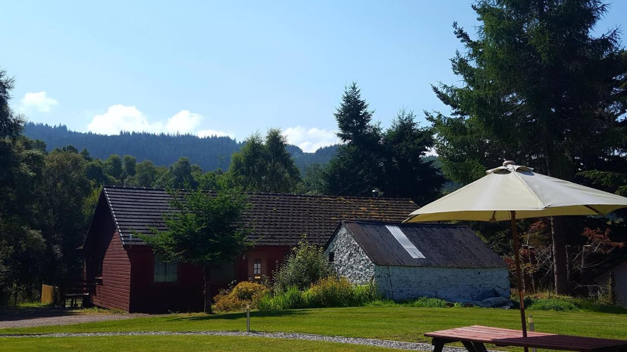 Torcroft Lodges Drumnadrochit Bagian luar foto