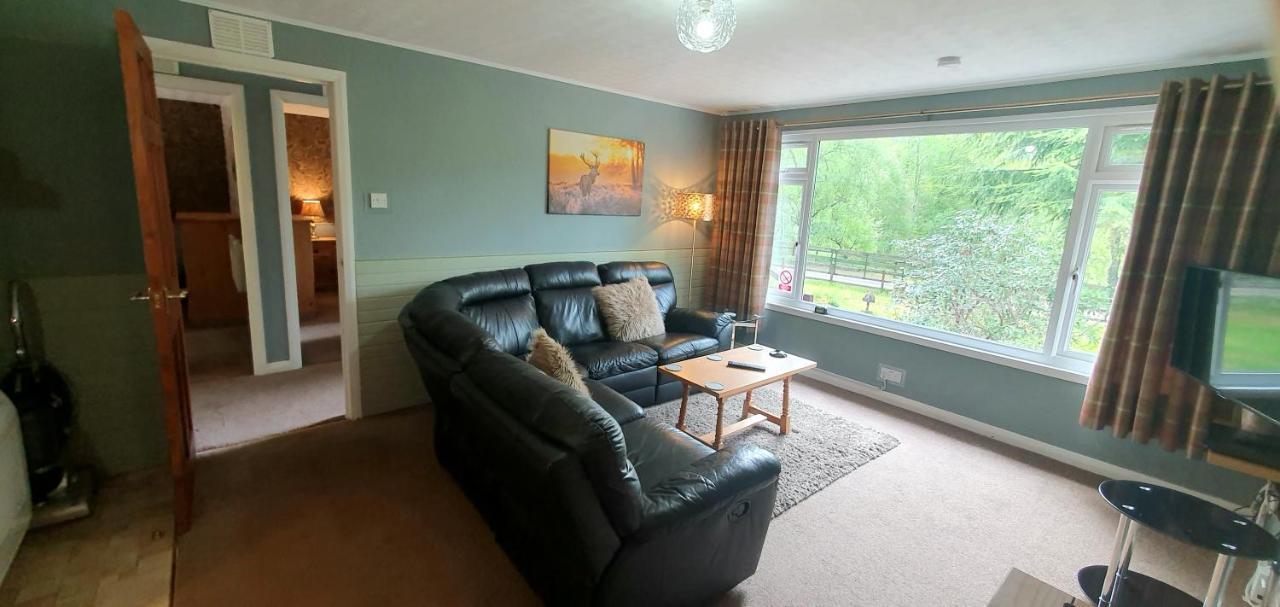 Torcroft Lodges Drumnadrochit Bagian luar foto