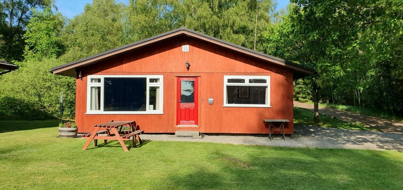 Torcroft Lodges Drumnadrochit Bagian luar foto