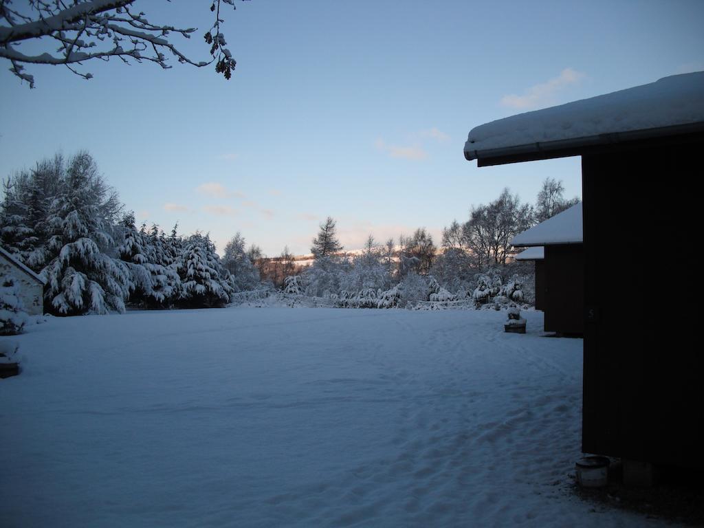 Torcroft Lodges Drumnadrochit Bagian luar foto