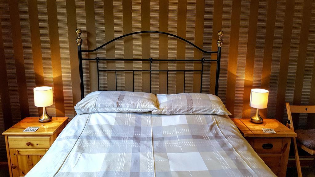 Torcroft Lodges Drumnadrochit Bagian luar foto